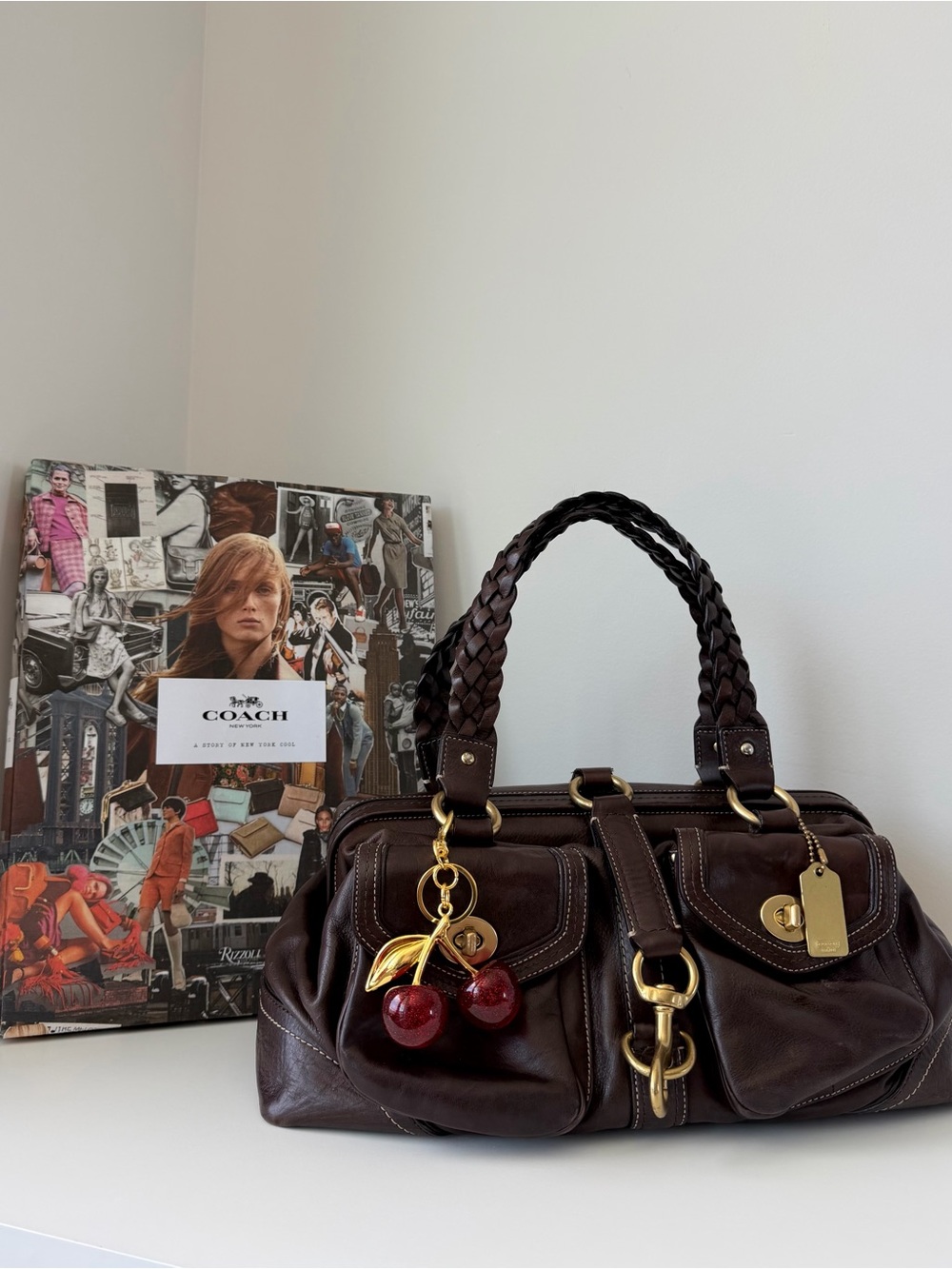 Vintage Coach Legacy Brown Leather Daphne Shoulder Bag - Picture 11 of 12